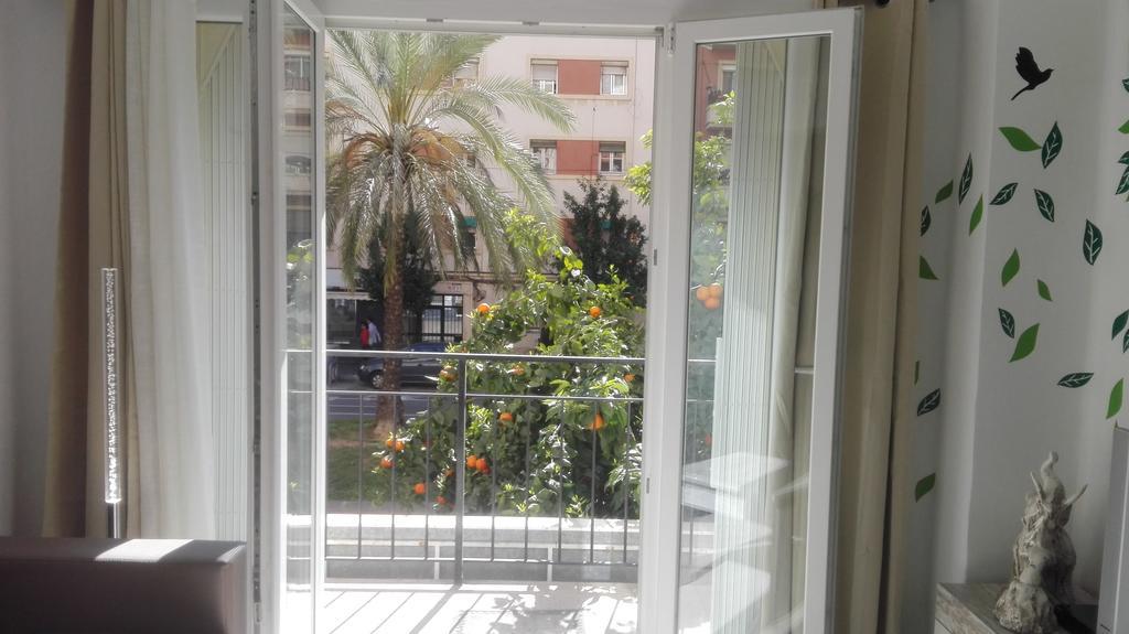 Apartamento Jardin De Ayora Valencia Exterior photo