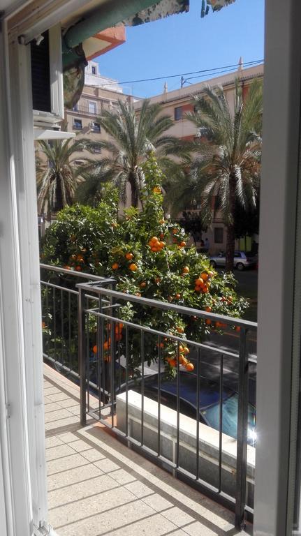Apartamento Jardin De Ayora Valencia Exterior photo